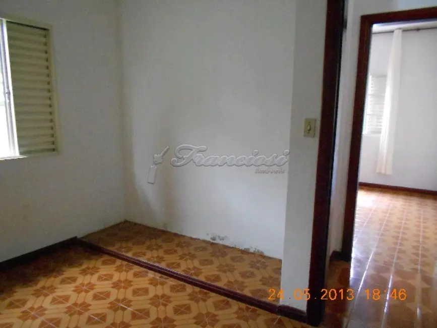 Casa com 3 quartos à venda, 300m2 em Angatuba - SP - imagem 4 Foto 4 de Casa com 3 quartos à venda, 300m2 em Angatuba - SP
