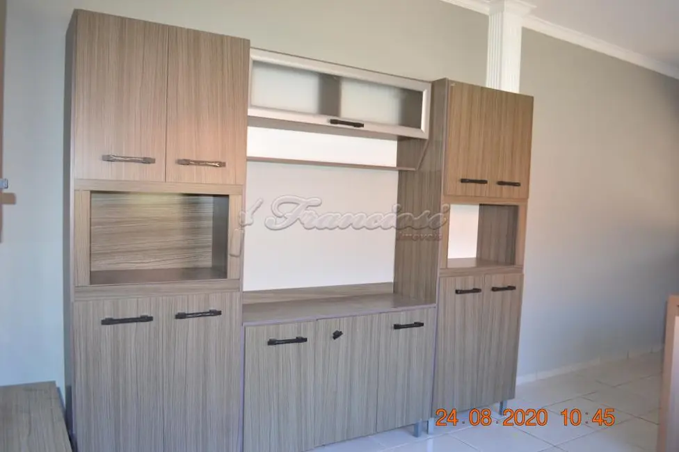 Casa com 2 quartos à venda, 85m2 em Vila Piedade, Itapetininga - SP - imagem 3 Foto 3 de Casa com 2 quartos à venda, 85m2 em Vila Piedade, Itapetininga - SP