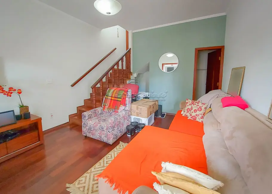 Foto 2 de Casa com 3 quartos à venda, 133m2 em Vila Barth, Itapetininga - SP