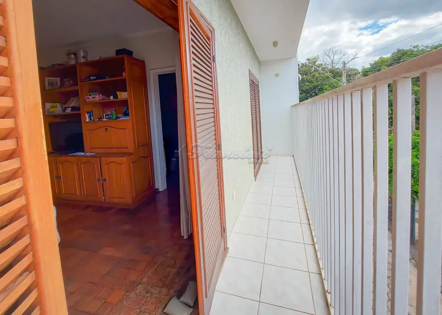 Casa com 3 quartos à venda, 133m2 em Vila Barth, Itapetininga - SP - imagem 8 Foto 8 de Casa com 3 quartos à venda, 133m2 em Vila Barth, Itapetininga - SP