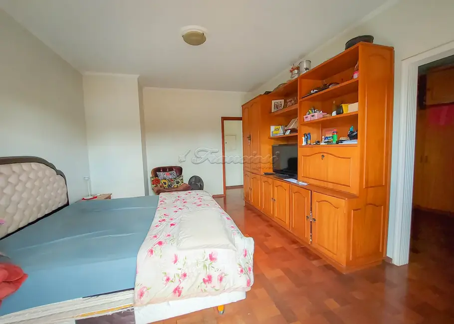 Casa com 3 quartos à venda, 133m2 em Vila Barth, Itapetininga - SP - imagem 7 Foto 7 de Casa com 3 quartos à venda, 133m2 em Vila Barth, Itapetininga - SP