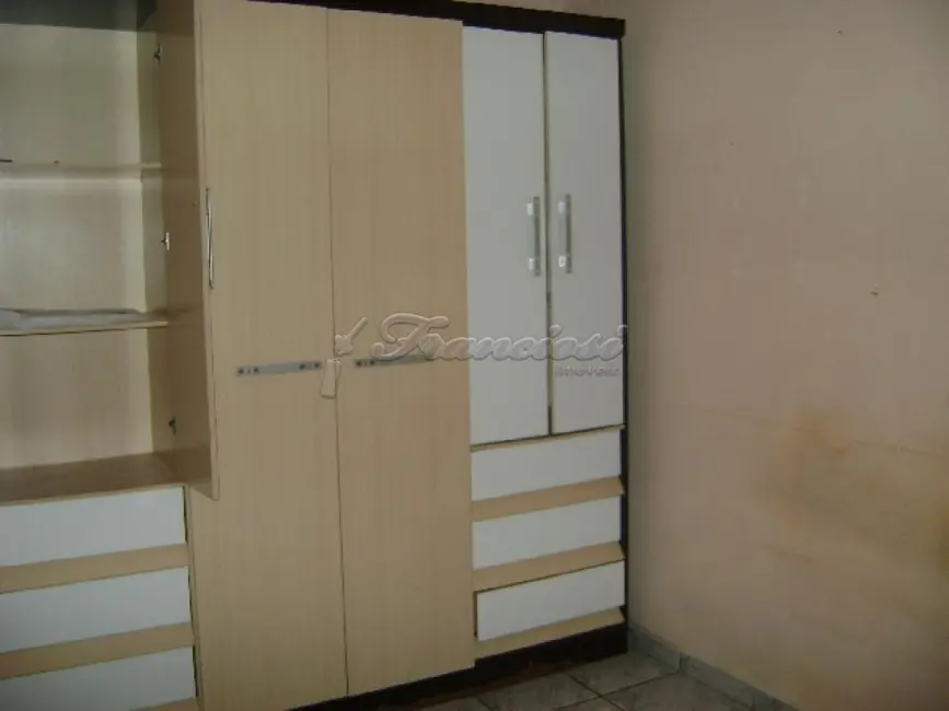Foto 6 de Casa com 3 quartos à venda, 250m2 em Vila Macia, Itapetininga - SP