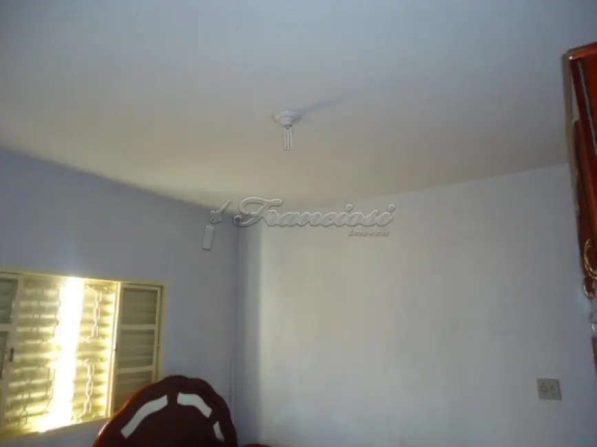 Foto 5 de Casa com 4 quartos à venda, 180m2 em Jardim Fogaça, Itapetininga - SP