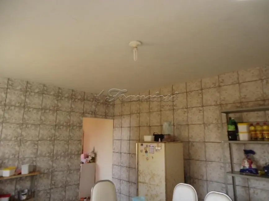 Foto 3 de Casa com 4 quartos à venda, 180m2 em Jardim Fogaça, Itapetininga - SP