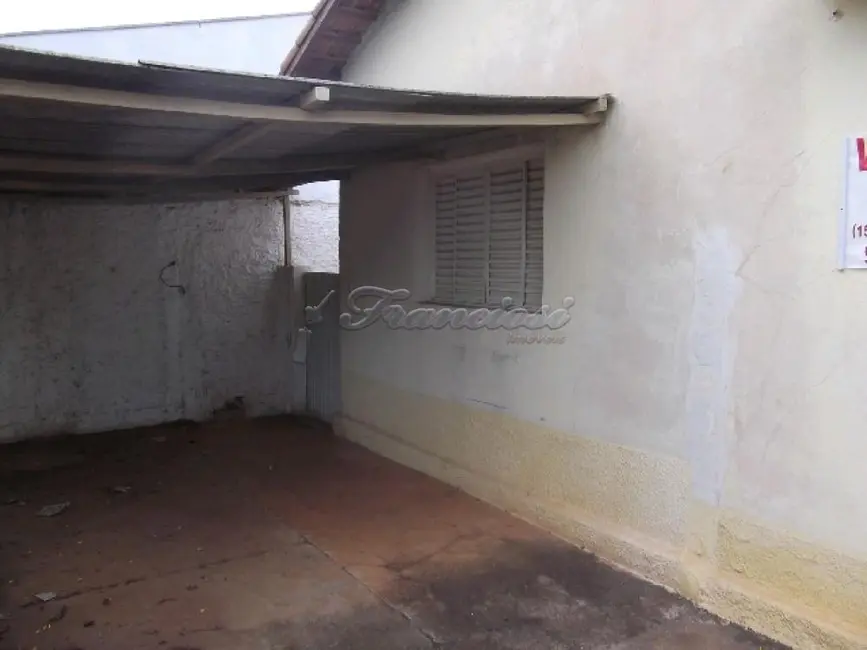 Foto 2 de Casa com 2 quartos à venda, 150m2 em Centro, Itapetininga - SP