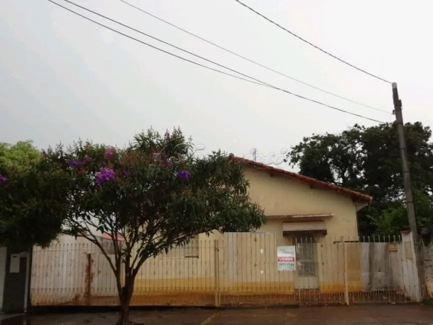 Foto 1 de Casa com 2 quartos à venda, 150m2 em Centro, Itapetininga - SP