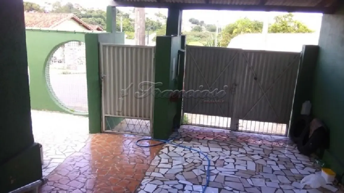 Foto 1 de Casa com 3 quartos à venda, 84m2 em Vila São José, Itapetininga - SP