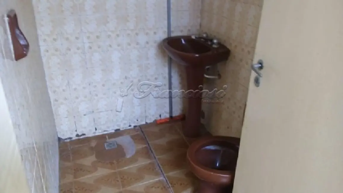 Foto 3 de Casa com 2 quartos à venda, 75m2 em Jardim Paulista, Itapetininga - SP