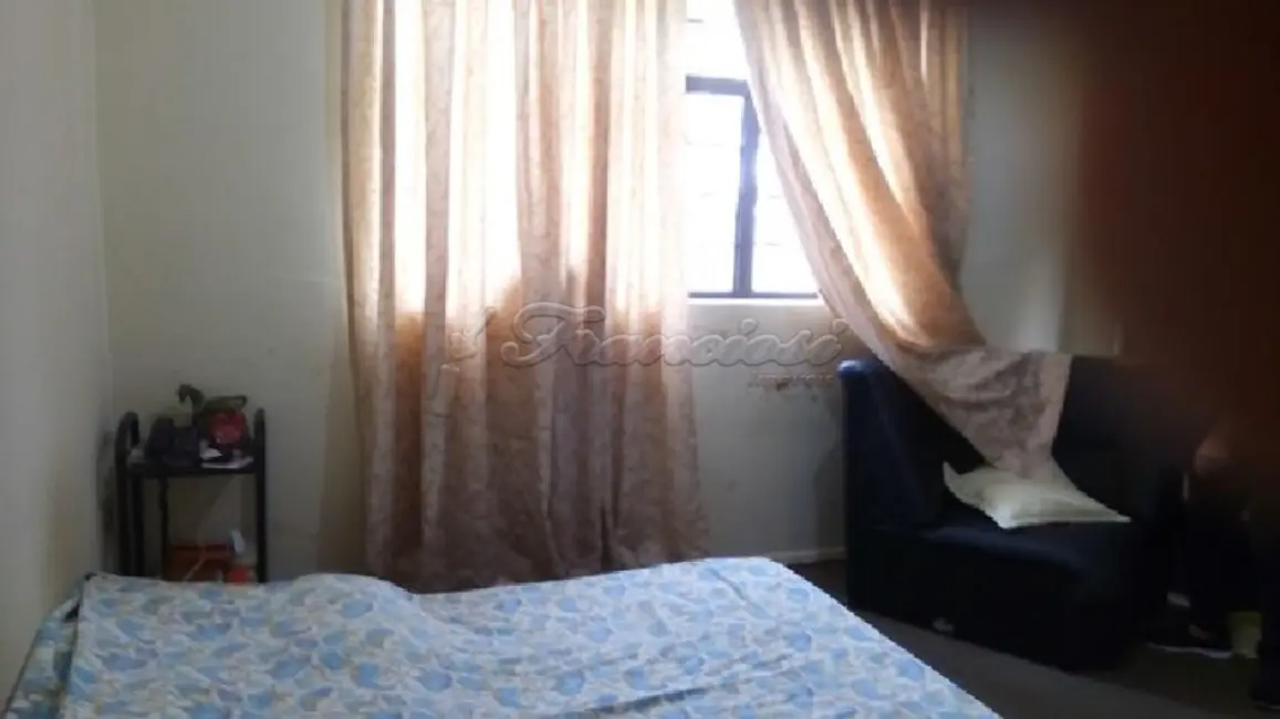 Foto 8 de Casa com 2 quartos à venda, 80m2 em Vila Maria, Itapetininga - SP