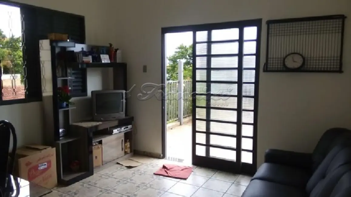 Foto 6 de Casa com 2 quartos à venda, 80m2 em Vila Maria, Itapetininga - SP