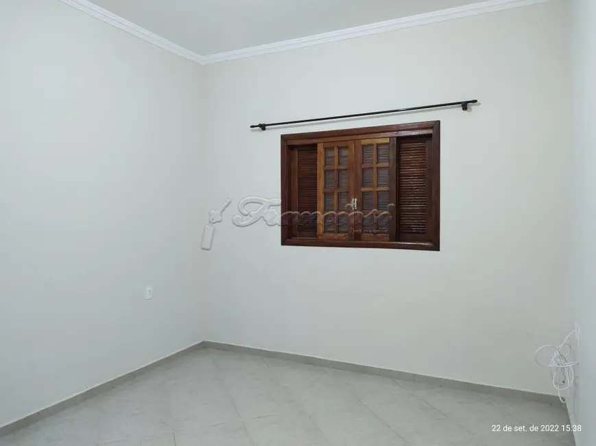 Casa com 2 quartos à venda, 300m2 em Itapetininga - SP - imagem 5 Foto 5 de Casa com 2 quartos à venda, 300m2 em Itapetininga - SP