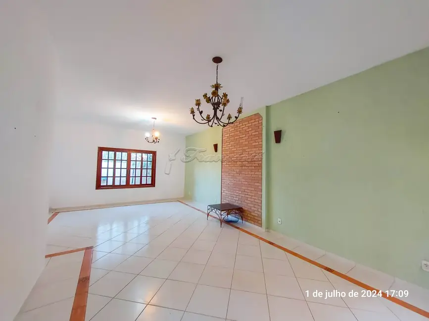 Casa com 4 quartos à venda, 600m2 em Itapetininga - SP - imagem 9 Foto 9 de Casa com 4 quartos à venda, 600m2 em Itapetininga - SP