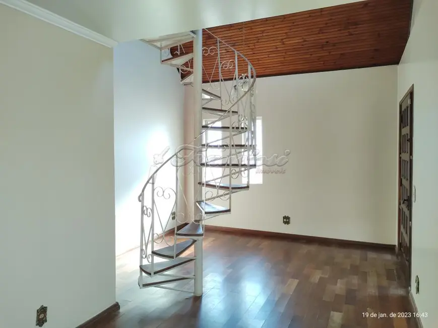 Foto 2 de Casa com 3 quartos à venda, 442m2 em Parque Atenas do Sul, Itapetininga - SP