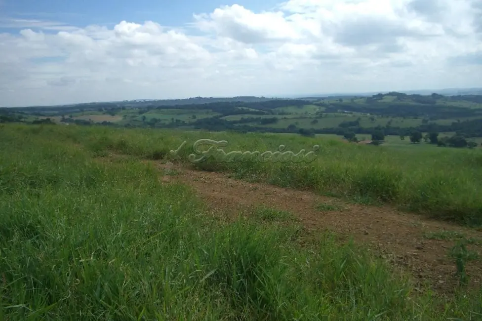 Foto 7 de Fazenda / Haras à venda, 20000m2 em Angatuba - SP