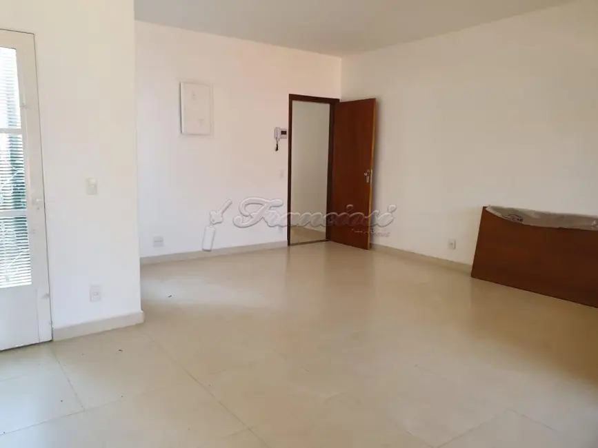Foto 8 de Casa com 3 quartos à venda, 165m2 em Centro, Itapetininga - SP