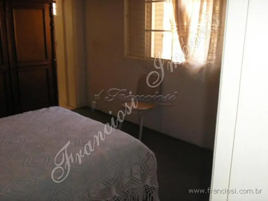 Casa com 4 quartos à venda, 380m2 em Centro, Itapetininga - SP - imagem 5 Foto 5 de Casa com 4 quartos à venda, 380m2 em Centro, Itapetininga - SP