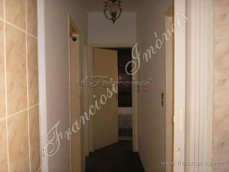 Casa com 4 quartos à venda, 380m2 em Centro, Itapetininga - SP - imagem 7 Foto 7 de Casa com 4 quartos à venda, 380m2 em Centro, Itapetininga - SP