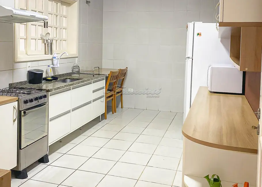 Casa com 3 quartos à venda, 310m2 em Morada do Sol, Itapetininga - SP - imagem 5 Foto 5 de Casa com 3 quartos à venda, 310m2 em Morada do Sol, Itapetininga - SP