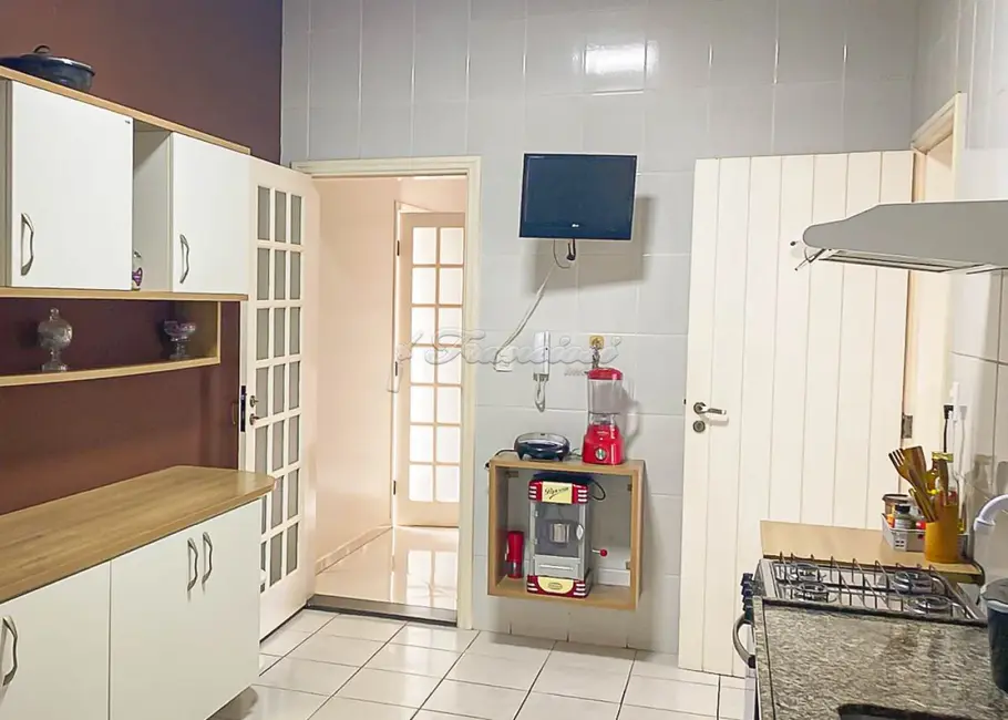 Casa com 3 quartos à venda, 310m2 em Morada do Sol, Itapetininga - SP - imagem 4 Foto 4 de Casa com 3 quartos à venda, 310m2 em Morada do Sol, Itapetininga - SP
