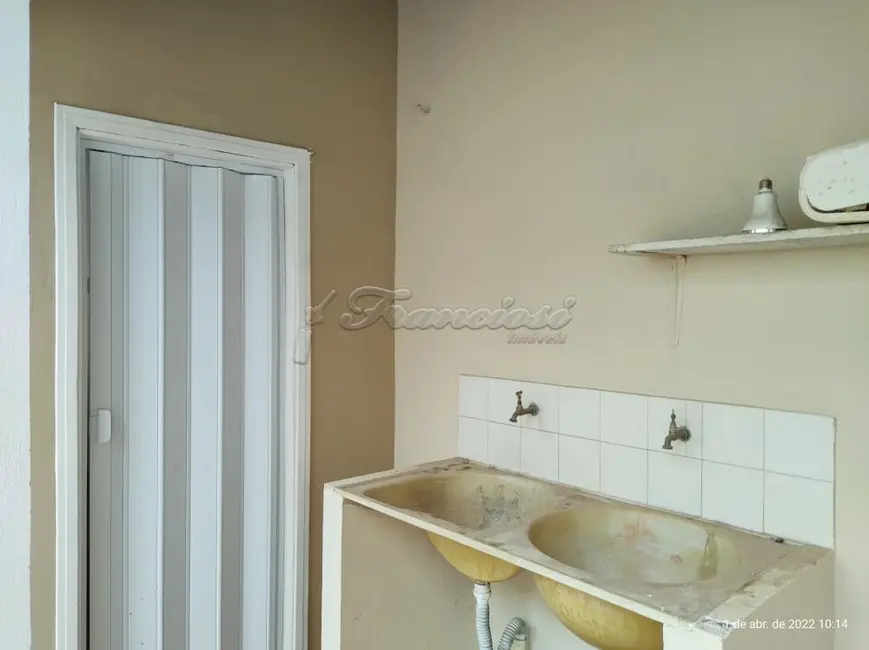 Casa com 2 quartos à venda, 153m2 em Centro, Itapetininga - SP - imagem 9 Foto 9 de Casa com 2 quartos à venda, 153m2 em Centro, Itapetininga - SP