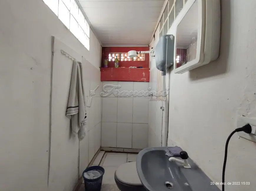 Foto 2 de Casa com 2 quartos à venda, 175m2 em Jardim Itália, Itapetininga - SP