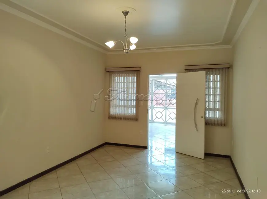 Foto 2 de Casa com 3 quartos à venda, 200m2 em Jardim Maricota, Itapetininga - SP