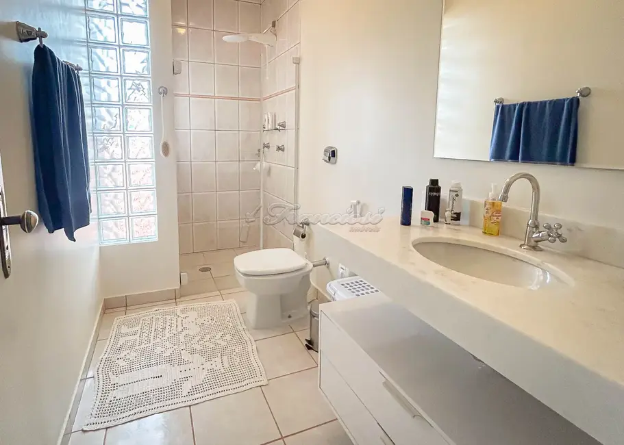 Casa com 3 quartos à venda, 200m2 em Jardim Fogaça, Itapetininga - SP - imagem 9 Foto 9 de Casa com 3 quartos à venda, 200m2 em Jardim Fogaça, Itapetininga - SP