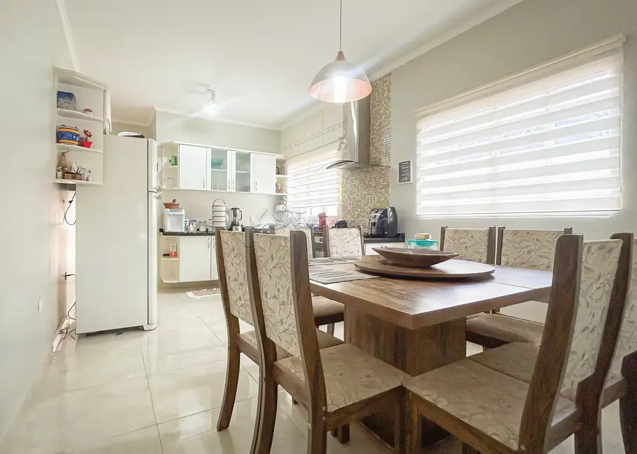 Casa com 3 quartos à venda, 200m2 em Jardim Fogaça, Itapetininga - SP - imagem 4 Foto 4 de Casa com 3 quartos à venda, 200m2 em Jardim Fogaça, Itapetininga - SP