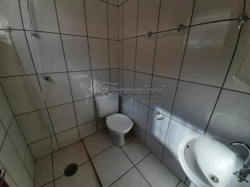 Casa com 2 quartos à venda, 108m2 em Vila Salém, Itapetininga - SP - imagem 9 Foto 9 de Casa com 2 quartos à venda, 108m2 em Vila Salém, Itapetininga - SP