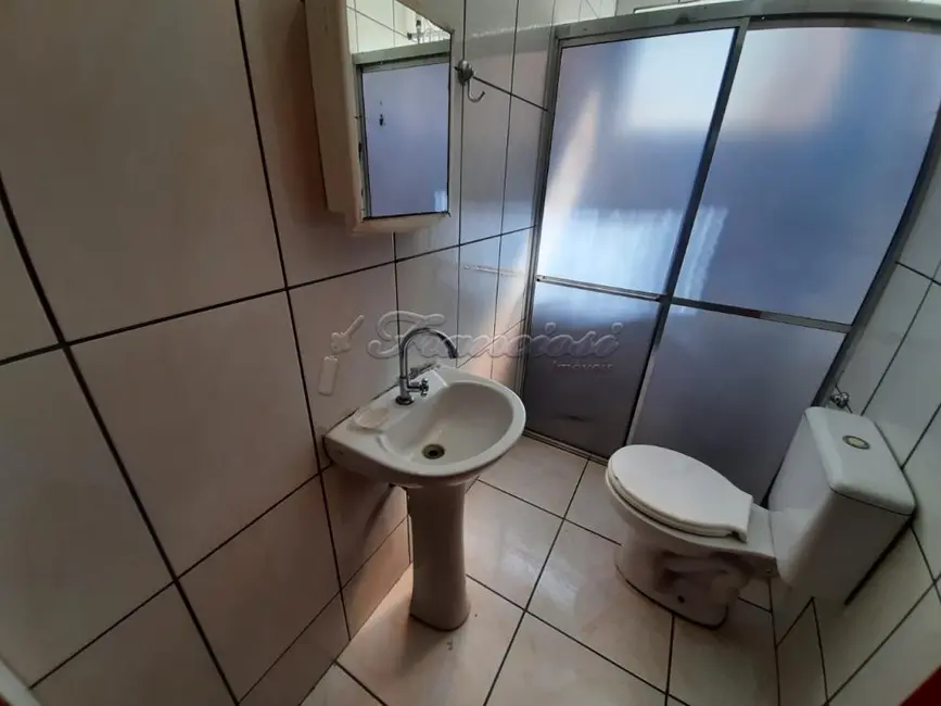 Casa com 2 quartos à venda, 108m2 em Vila Salém, Itapetininga - SP - imagem 8 Foto 8 de Casa com 2 quartos à venda, 108m2 em Vila Salém, Itapetininga - SP