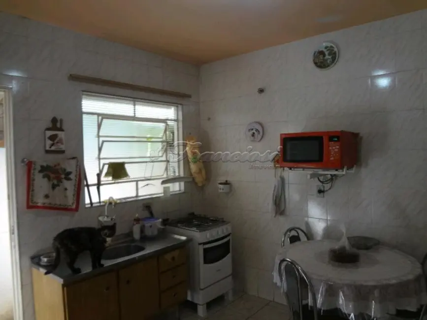 Casa com 2 quartos à venda, 136m2 em Vila Barth, Itapetininga - SP - imagem 6 Foto 6 de Casa com 2 quartos à venda, 136m2 em Vila Barth, Itapetininga - SP