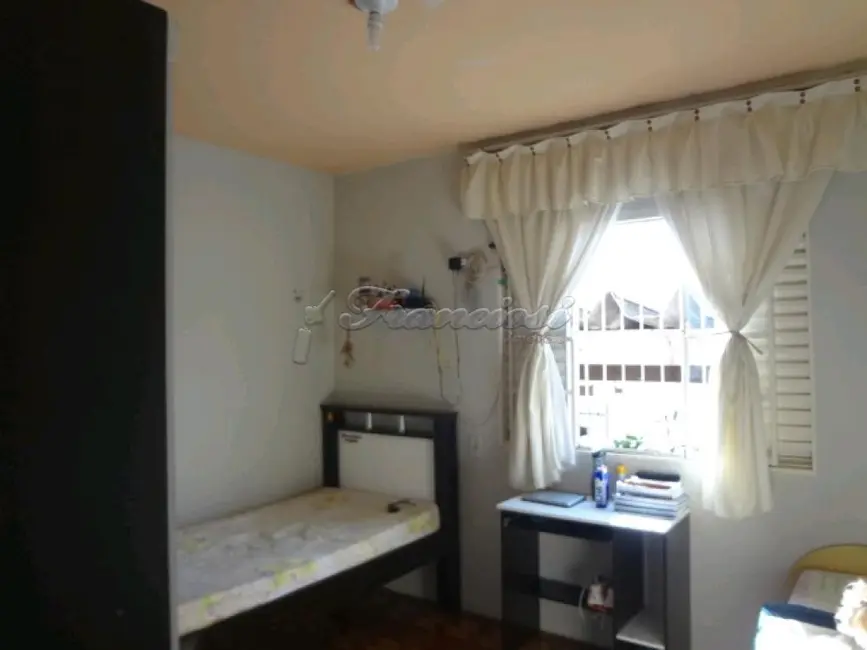 Casa com 2 quartos à venda, 136m2 em Vila Barth, Itapetininga - SP - imagem 9 Foto 9 de Casa com 2 quartos à venda, 136m2 em Vila Barth, Itapetininga - SP