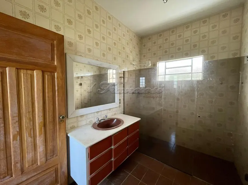 Foto 2 de Casa com 3 quartos à venda, 280m2 em Vila Barth, Itapetininga - SP