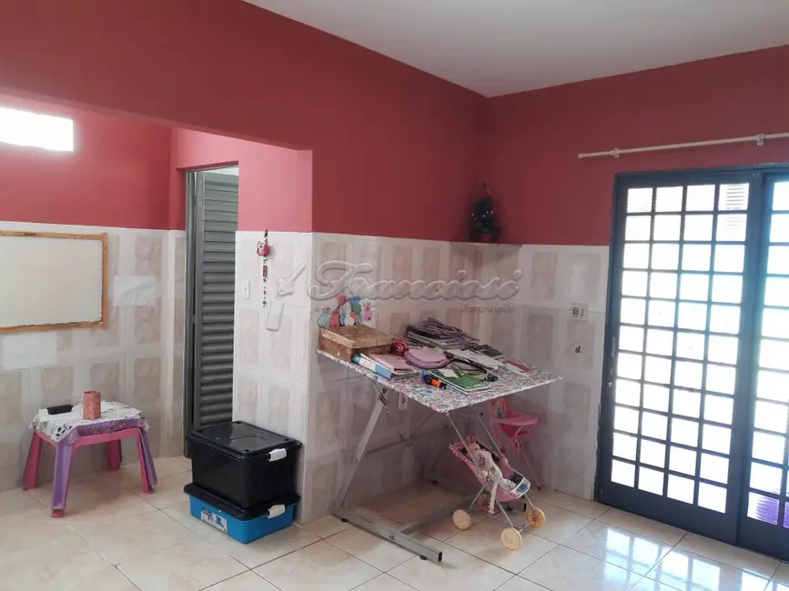 Foto 18 de Casa com 3 quartos à venda, 472m2 em Vila Nova, Itapetininga - SP