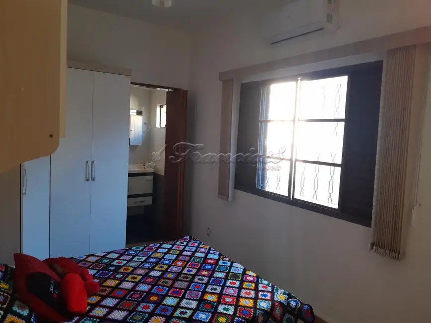 Casa com 3 quartos à venda, 472m2 em Vila Nova, Itapetininga - SP - imagem 7 Foto 7 de Casa com 3 quartos à venda, 472m2 em Vila Nova, Itapetininga - SP