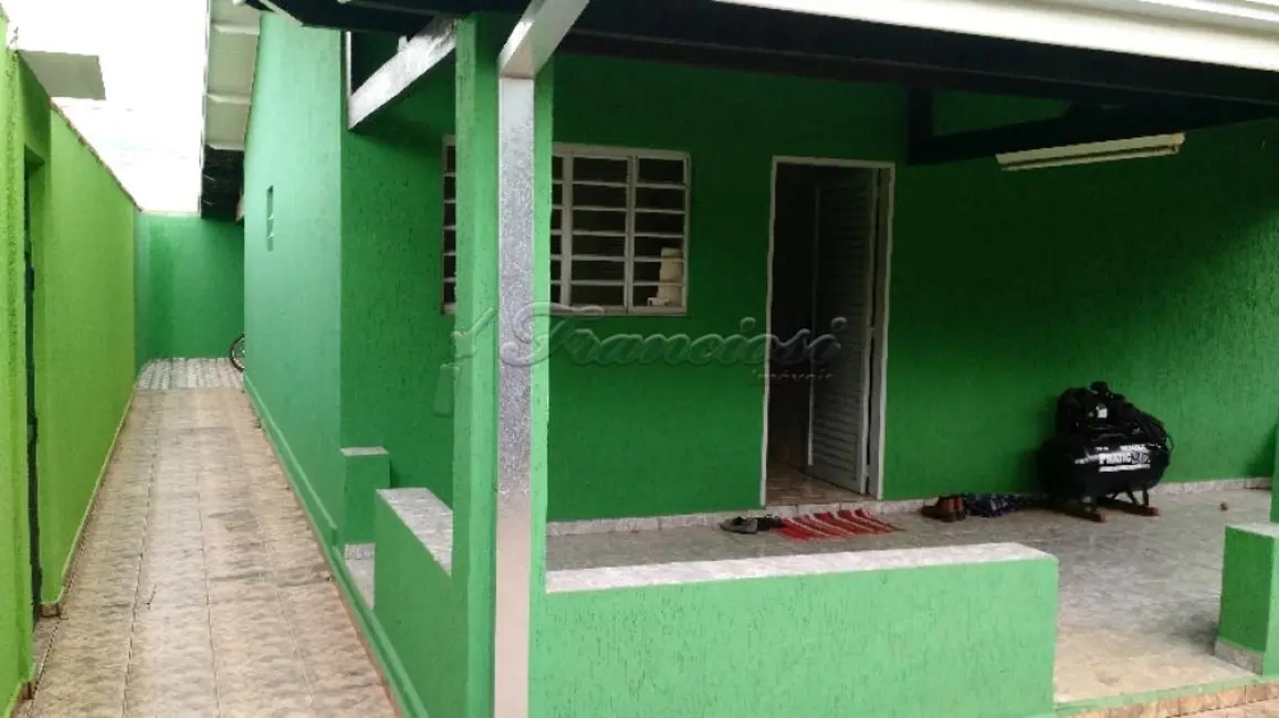 Casa com 3 quartos à venda, 243m2 em Jardim Bela Vista, Itapetininga - SP - imagem 9 Foto 9 de Casa com 3 quartos à venda, 243m2 em Jardim Bela Vista, Itapetininga - SP