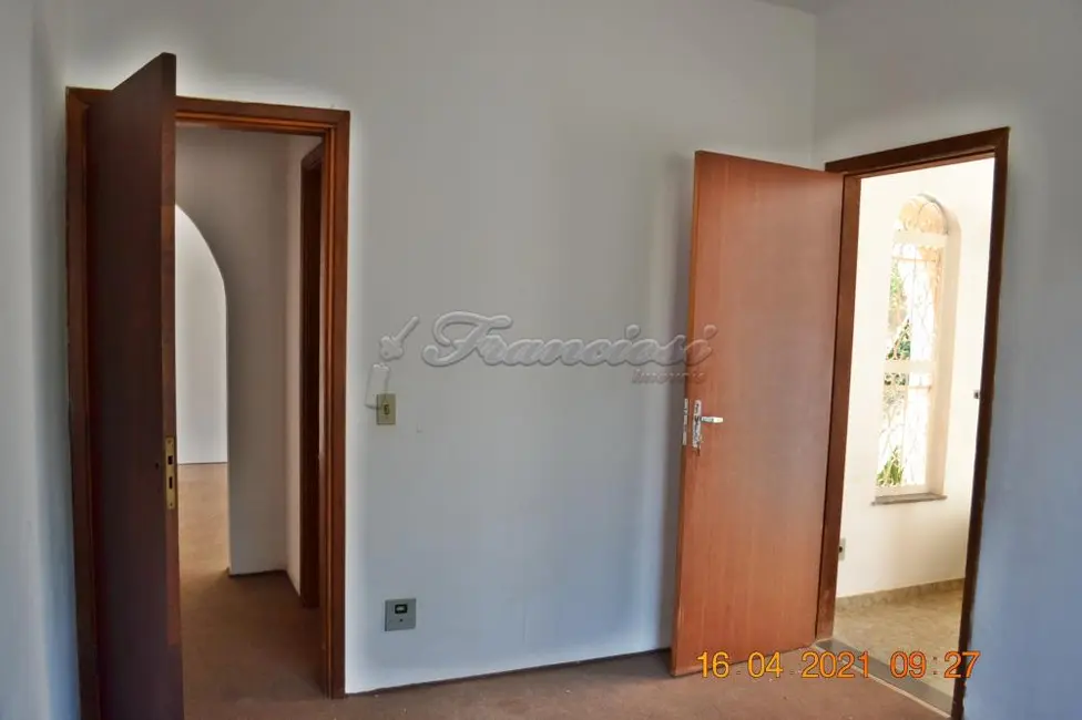 Foto 7 de Casa com 3 quartos à venda, 583m2 em Itapetininga - SP