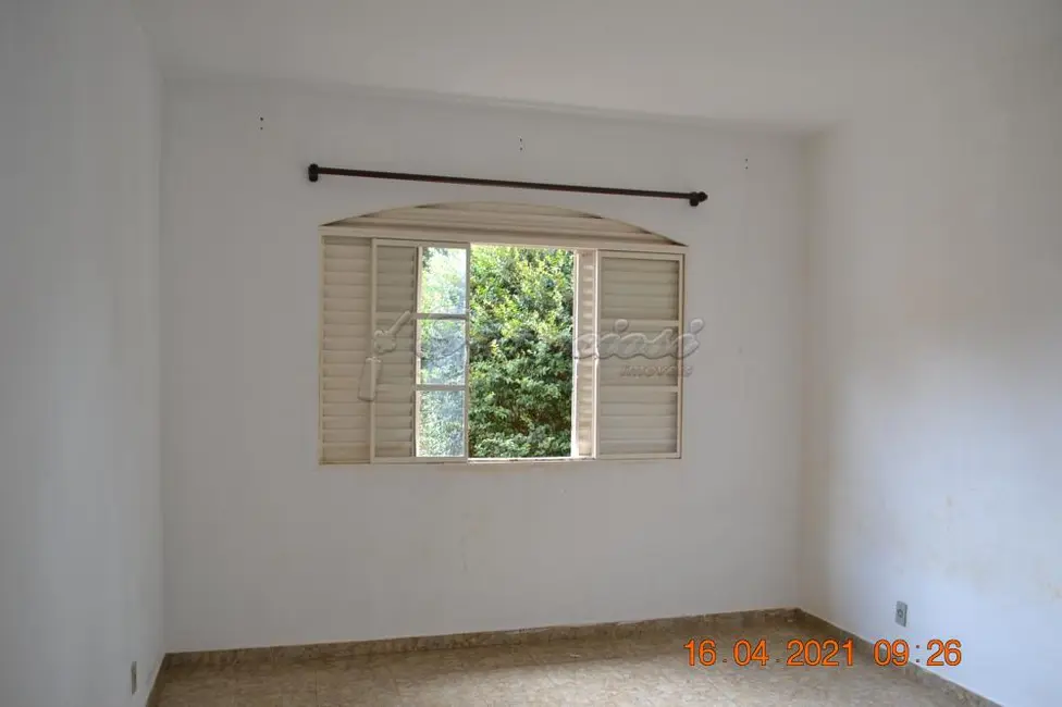 Foto 4 de Casa com 3 quartos à venda, 583m2 em Itapetininga - SP