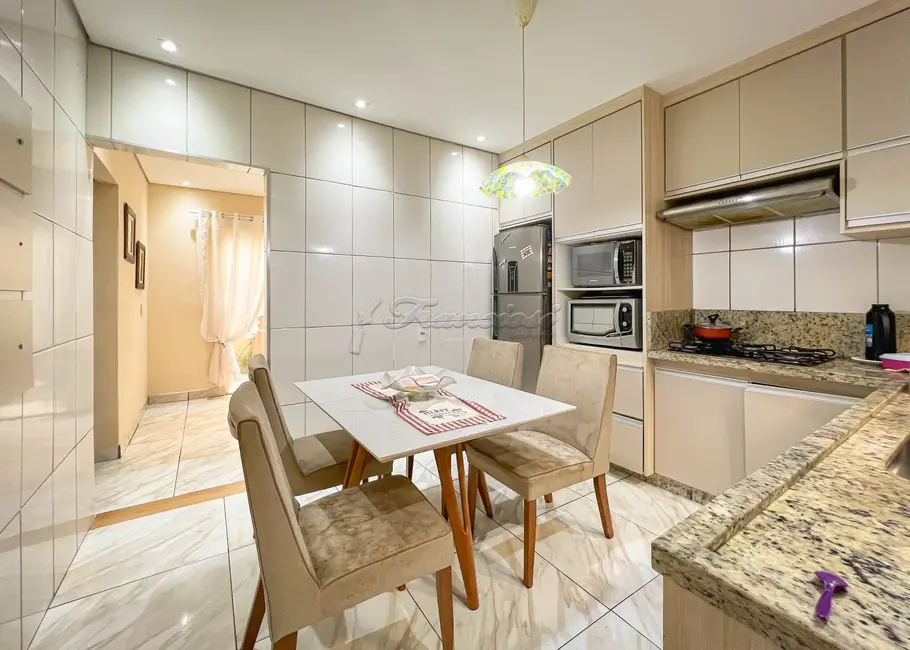 Casa com 3 quartos à venda, 228m2 em Jardim Fogaça, Itapetininga - SP - imagem 9 Foto 9 de Casa com 3 quartos à venda, 228m2 em Jardim Fogaça, Itapetininga - SP