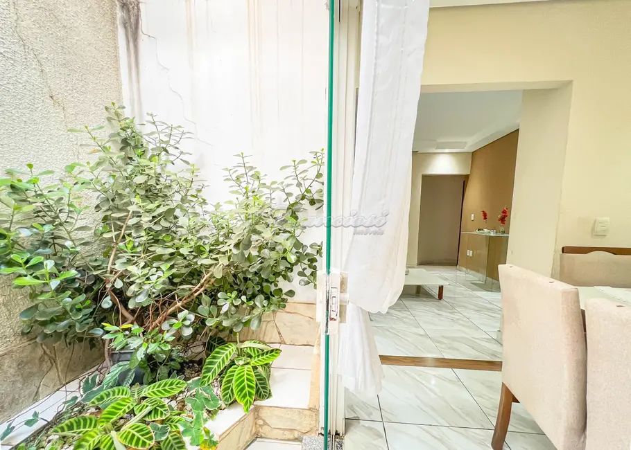 Casa com 3 quartos à venda, 228m2 em Jardim Fogaça, Itapetininga - SP - imagem 6 Foto 6 de Casa com 3 quartos à venda, 228m2 em Jardim Fogaça, Itapetininga - SP