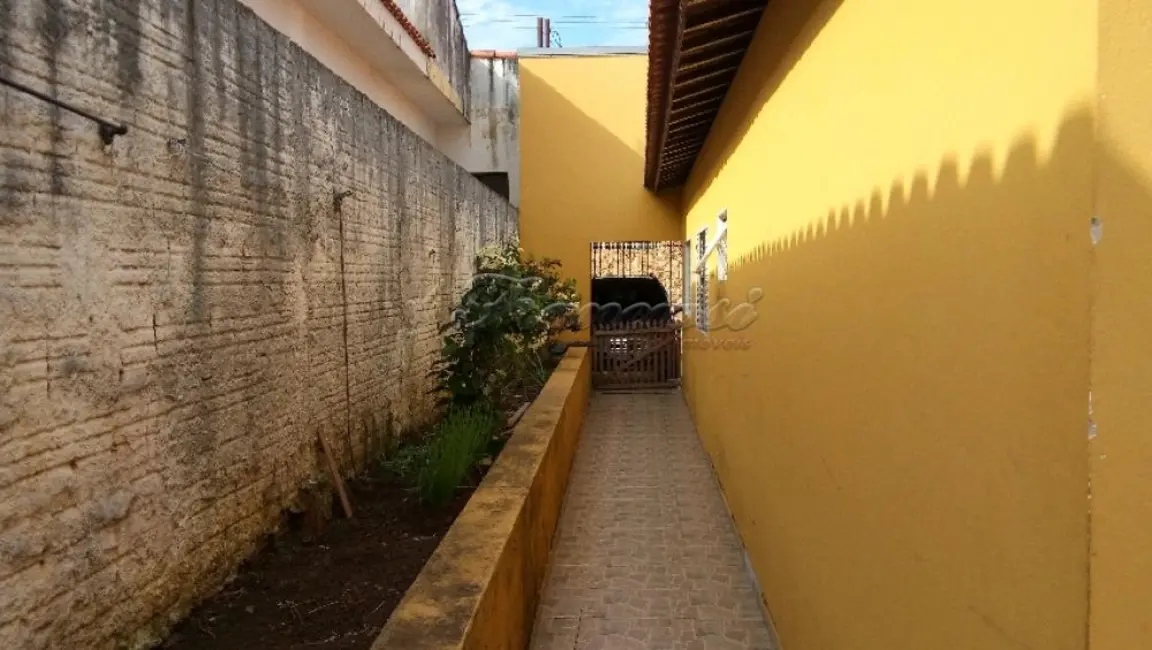 Casa com 3 quartos à venda, 295m2 em Vila Santana, Itapetininga - SP - imagem 9 Foto 9 de Casa com 3 quartos à venda, 295m2 em Vila Santana, Itapetininga - SP