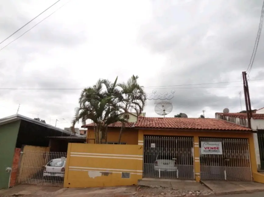 Foto 1 de Casa com 3 quartos à venda, 295m2 em Vila Santana, Itapetininga - SP