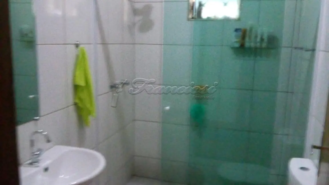 Casa com 3 quartos à venda, 295m2 em Vila Santana, Itapetininga - SP - imagem 8 Foto 8 de Casa com 3 quartos à venda, 295m2 em Vila Santana, Itapetininga - SP