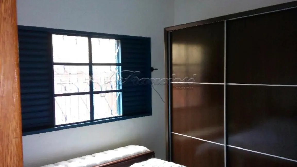 Casa com 3 quartos à venda, 129m2 em Vila Carolina, Itapetininga - SP - imagem 6 Foto 6 de Casa com 3 quartos à venda, 129m2 em Vila Carolina, Itapetininga - SP