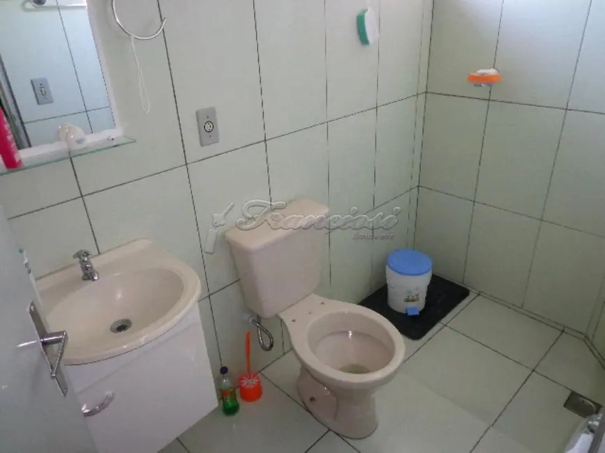 Foto 6 de Casa com 2 quartos à venda, 98m2 em Conjunto Habitacional Itapetininga F3, Itapetininga - SP