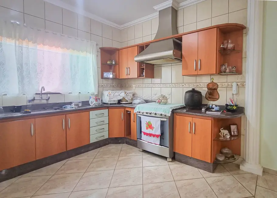 Casa com 3 quartos à venda, 251m2 em Parque da Lagoa, Itapetininga - SP - imagem 6 Foto 6 de Casa com 3 quartos à venda, 251m2 em Parque da Lagoa, Itapetininga - SP