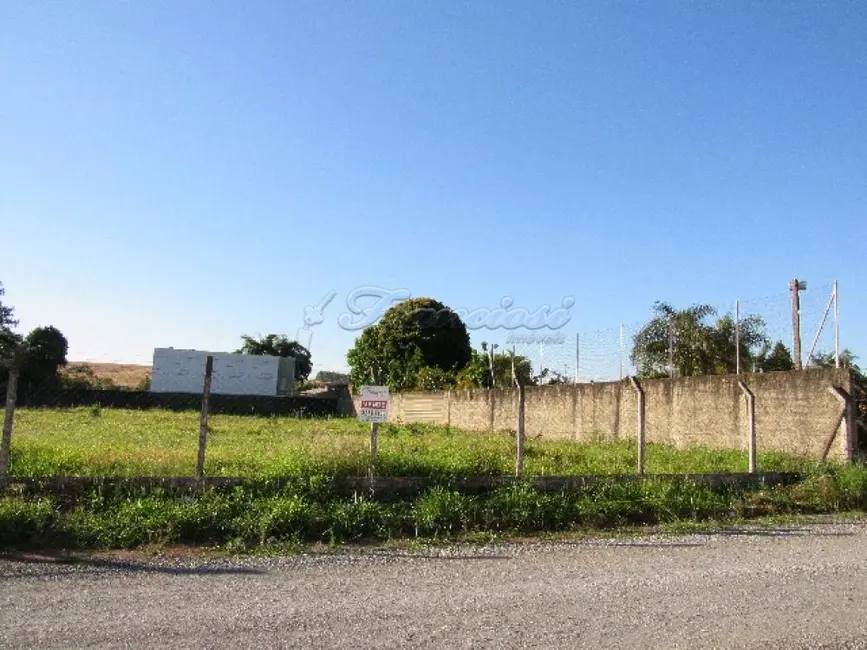 Foto 1 de Fazenda / Haras à venda, 1358m2 em Chácaras Alvorada, Itapetininga - SP