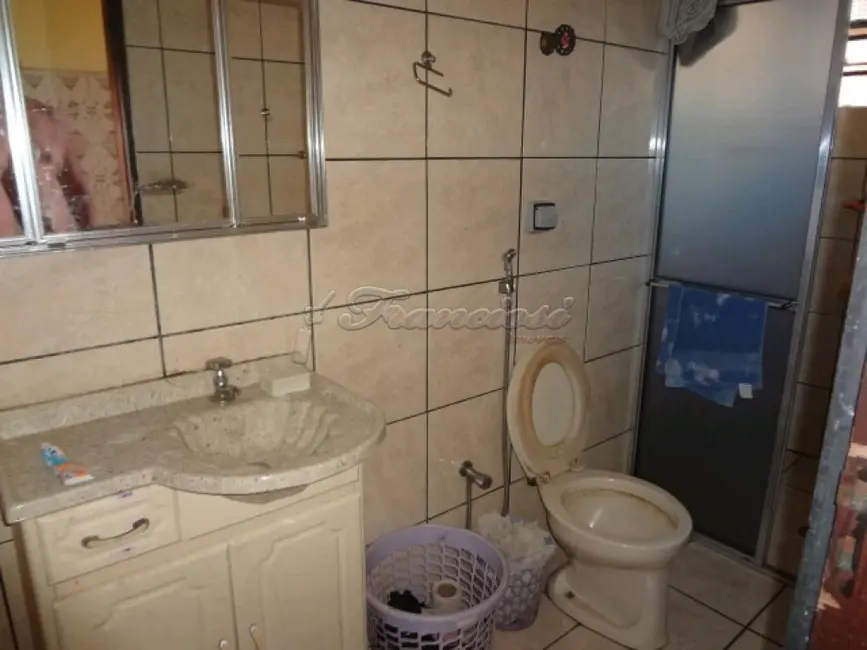 Foto 6 de Casa com 2 quartos à venda, 160m2 em Centro, Itapetininga - SP
