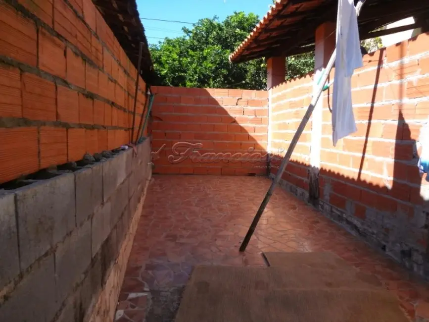 Foto 8 de Casa com 2 quartos à venda, 160m2 em Centro, Itapetininga - SP