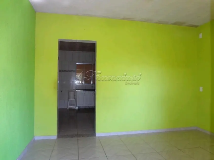 Casa com 3 quartos à venda, 500m2 em Jardim Monte Santo, Itapetininga - SP - imagem 8 Foto 8 de Casa com 3 quartos à venda, 500m2 em Jardim Monte Santo, Itapetininga - SP